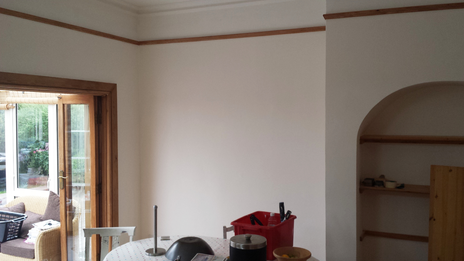 Freshly painted walls and ceilings by House & Home